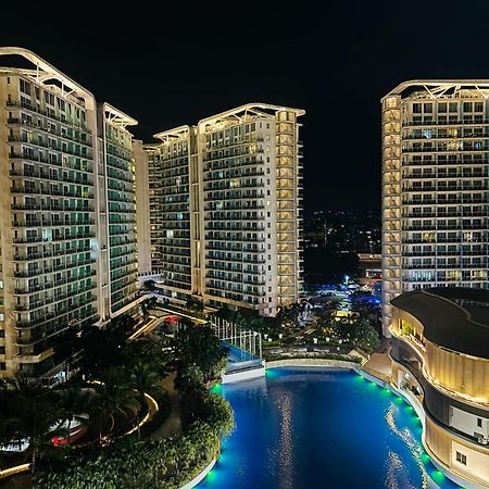 Holiday Escape Philippines Manila Exteriör bild