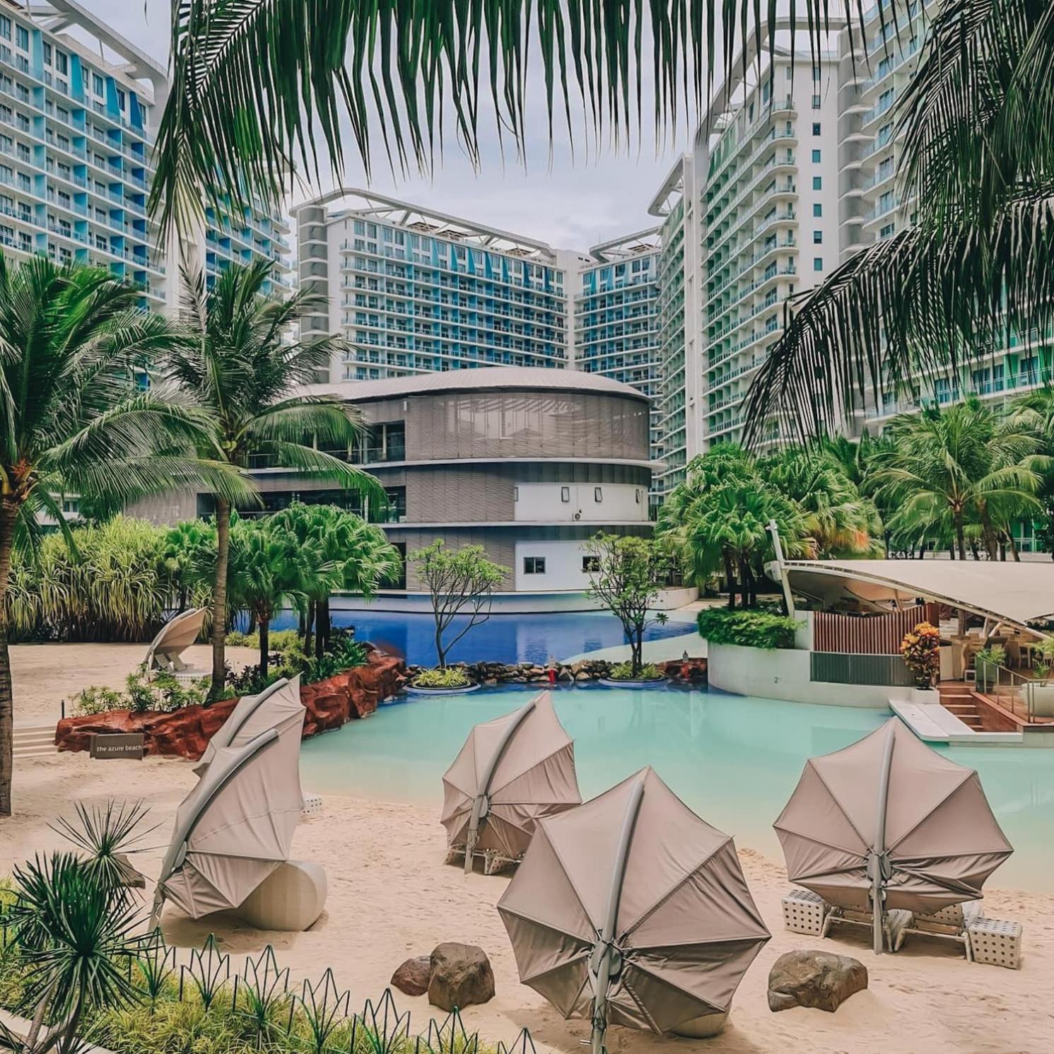 Holiday Escape Philippines Manila Exteriör bild